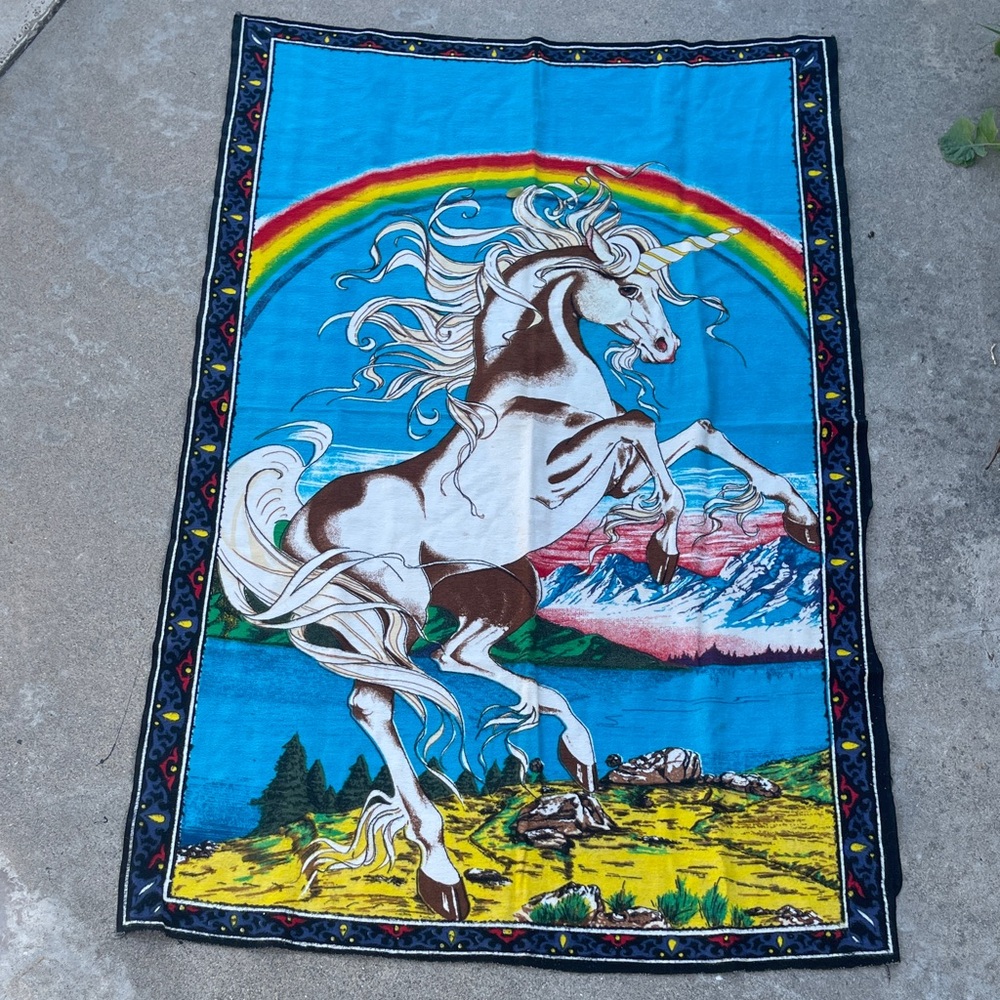 Vintage Colorful Rainbow Unicorn 70’s Tapestry Cloth Retro 420 Friendly - Picture 1 of 11